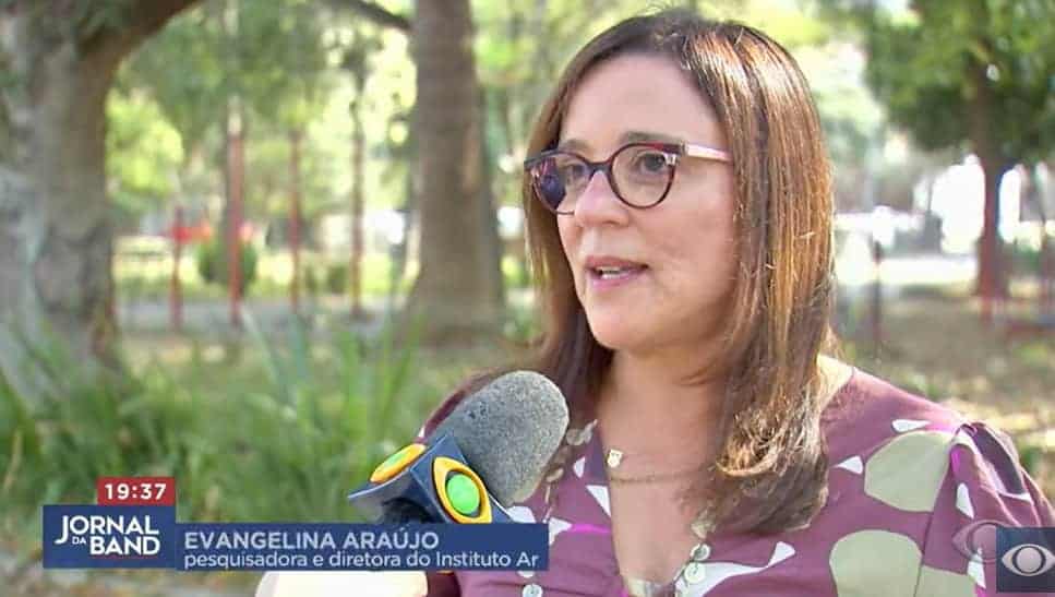 Pesquisadora e diretora do Instituto Ar concede entrevista à imprensa sobre os impactos da baixa qualidade do ar e das queimadas na saúde no Brasil.